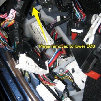 REMOVING ECU ON MITSUBISHI CRD PAJERO - Chip Tuning Australia